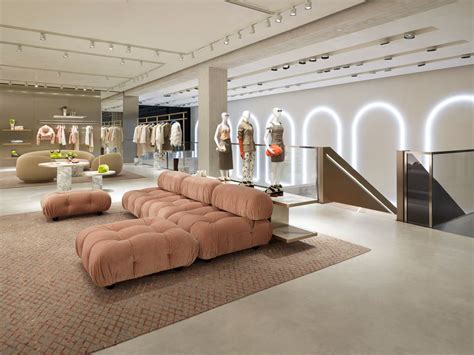 fendi düsseldorf fotos|Fendi Opens a Stunning New Boutique in Dusseldorf, .